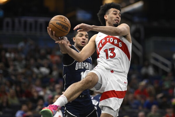Banchero scores 29 as Magic beat skidding Raptors 111 96 AP News